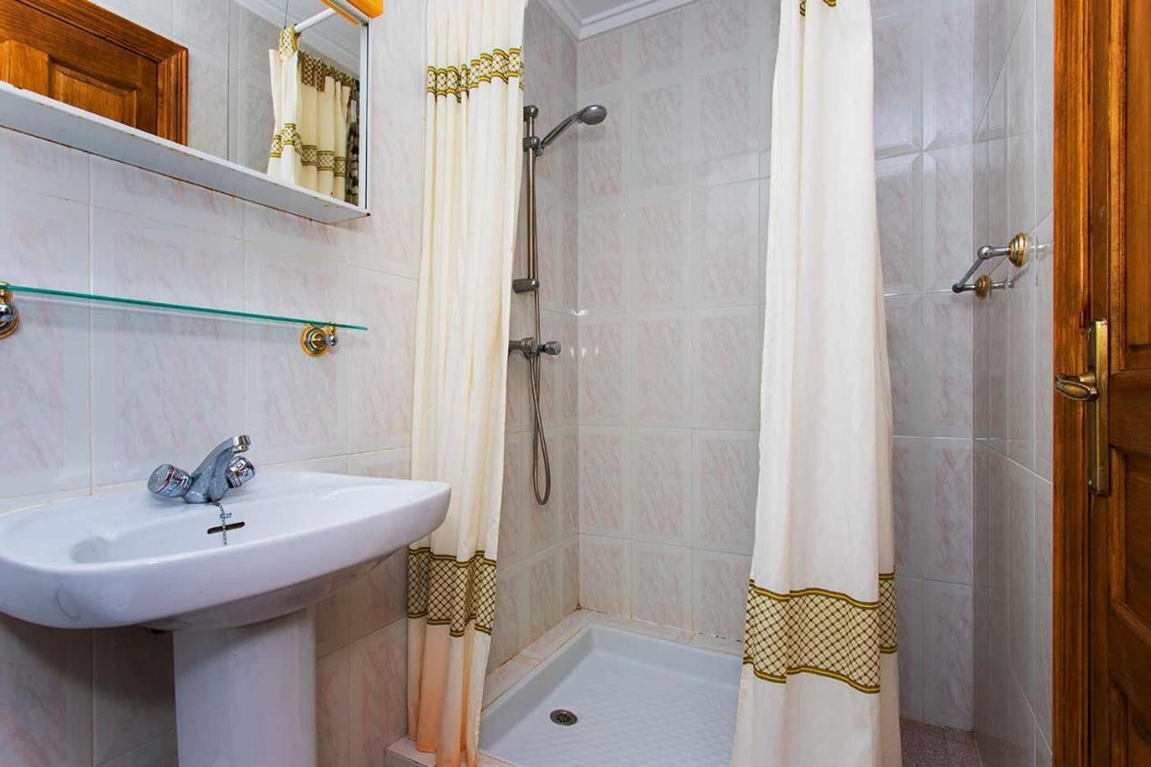 Ch Villa Ginebra سيوداد كيسادا المظهر الخارجي الصورة
