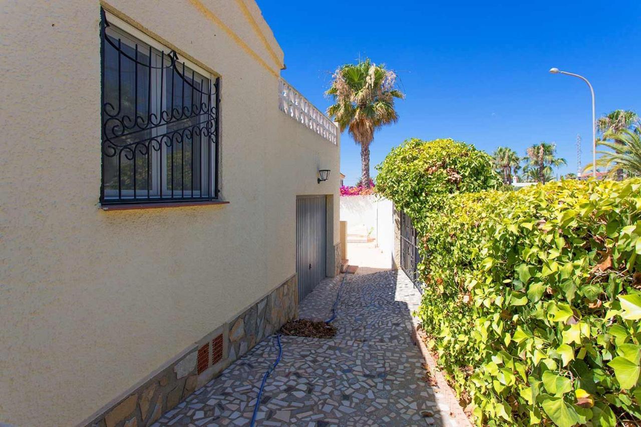 Ch Villa Ginebra سيوداد كيسادا المظهر الخارجي الصورة