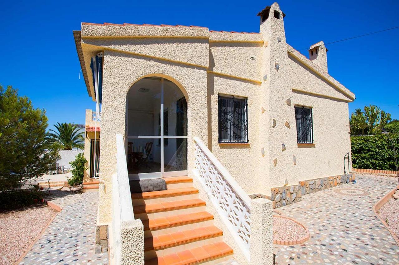 Ch Villa Ginebra سيوداد كيسادا المظهر الخارجي الصورة